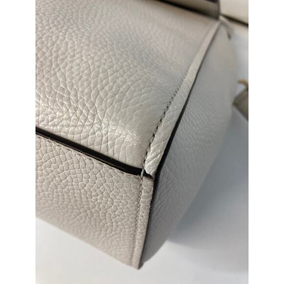 MICHAEL KORS, MEDIUM IVORY PEBBLED LEATHER CROSSBODY BAG - Picture 9 of 16